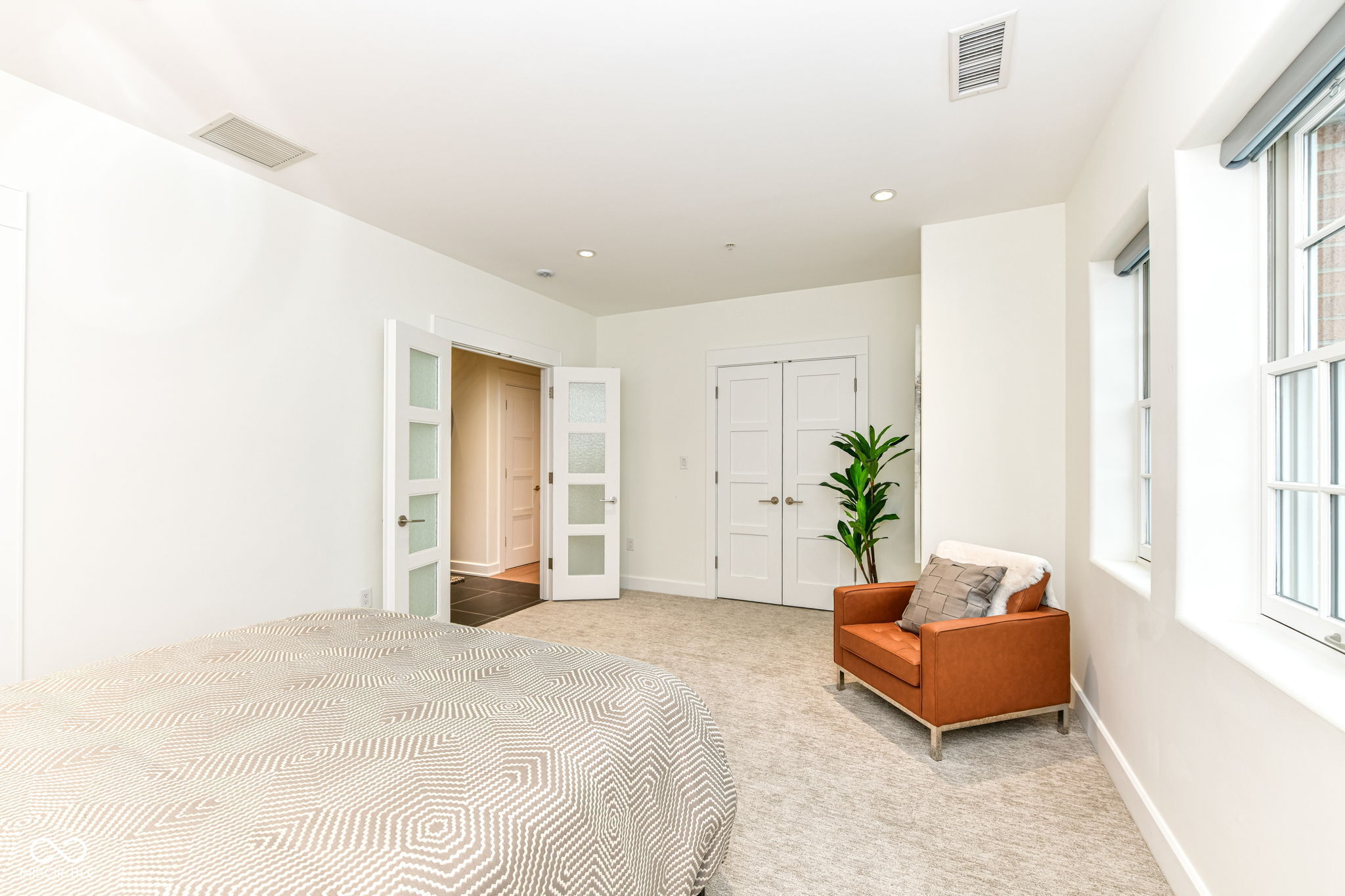 30 West Main Street, Unit B Carmel, IN 46032 - Photo 15 of 32