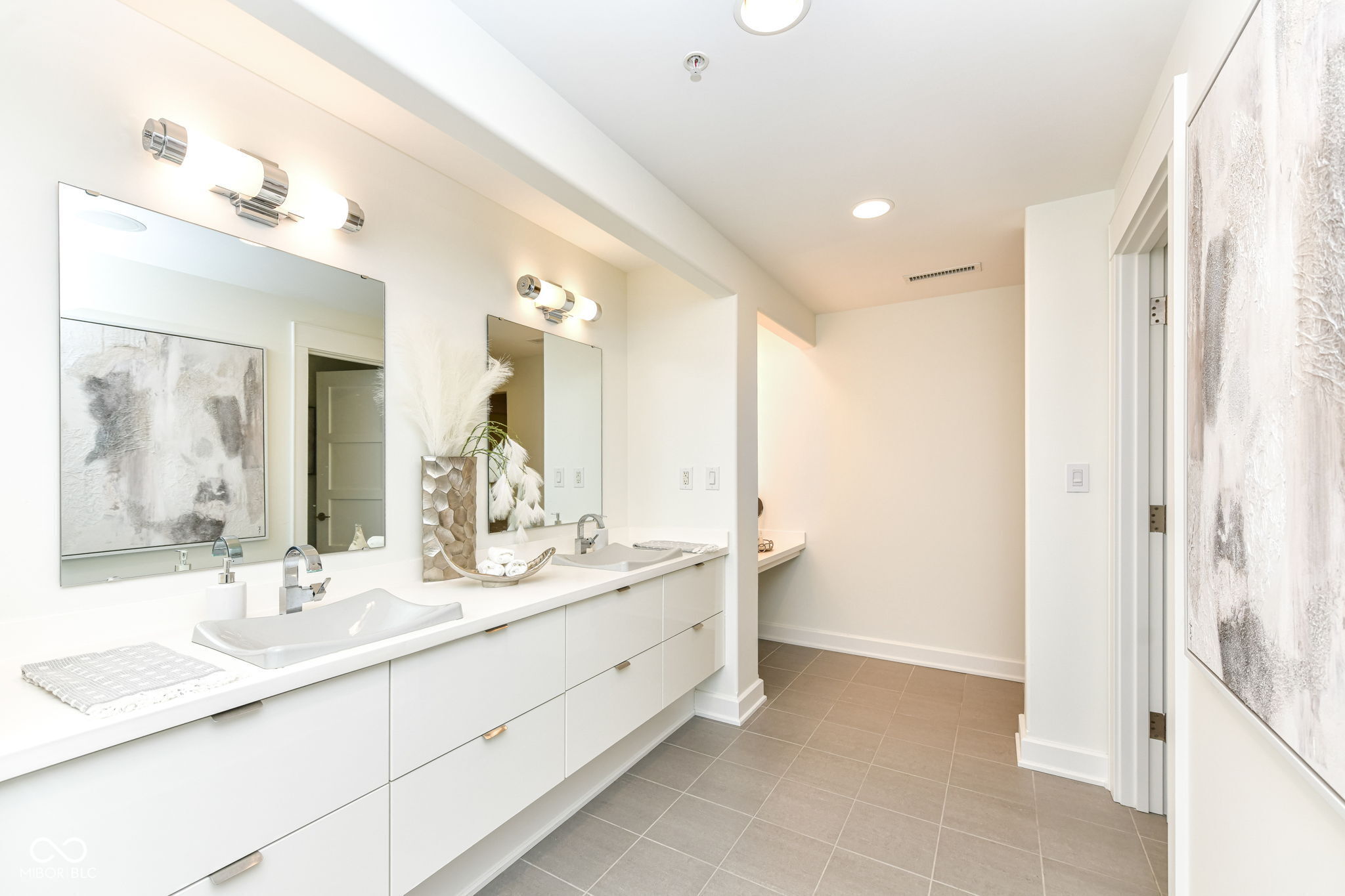 30 West Main Street, Unit B Carmel, IN 46032 - Photo 26 of 32