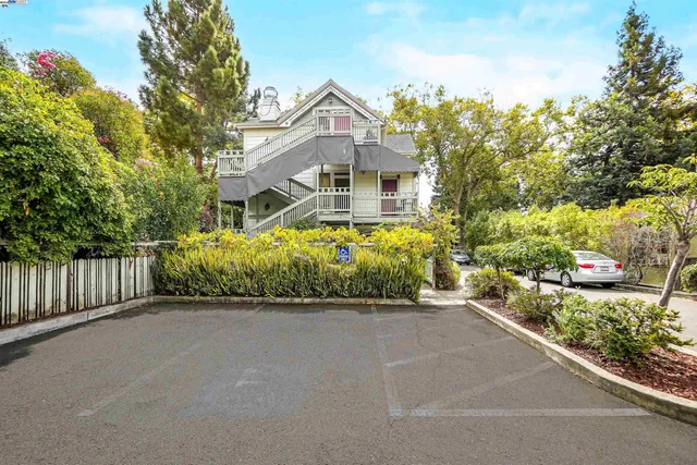 $1,399,000 | 742 B Street, Hayward, CA 94541