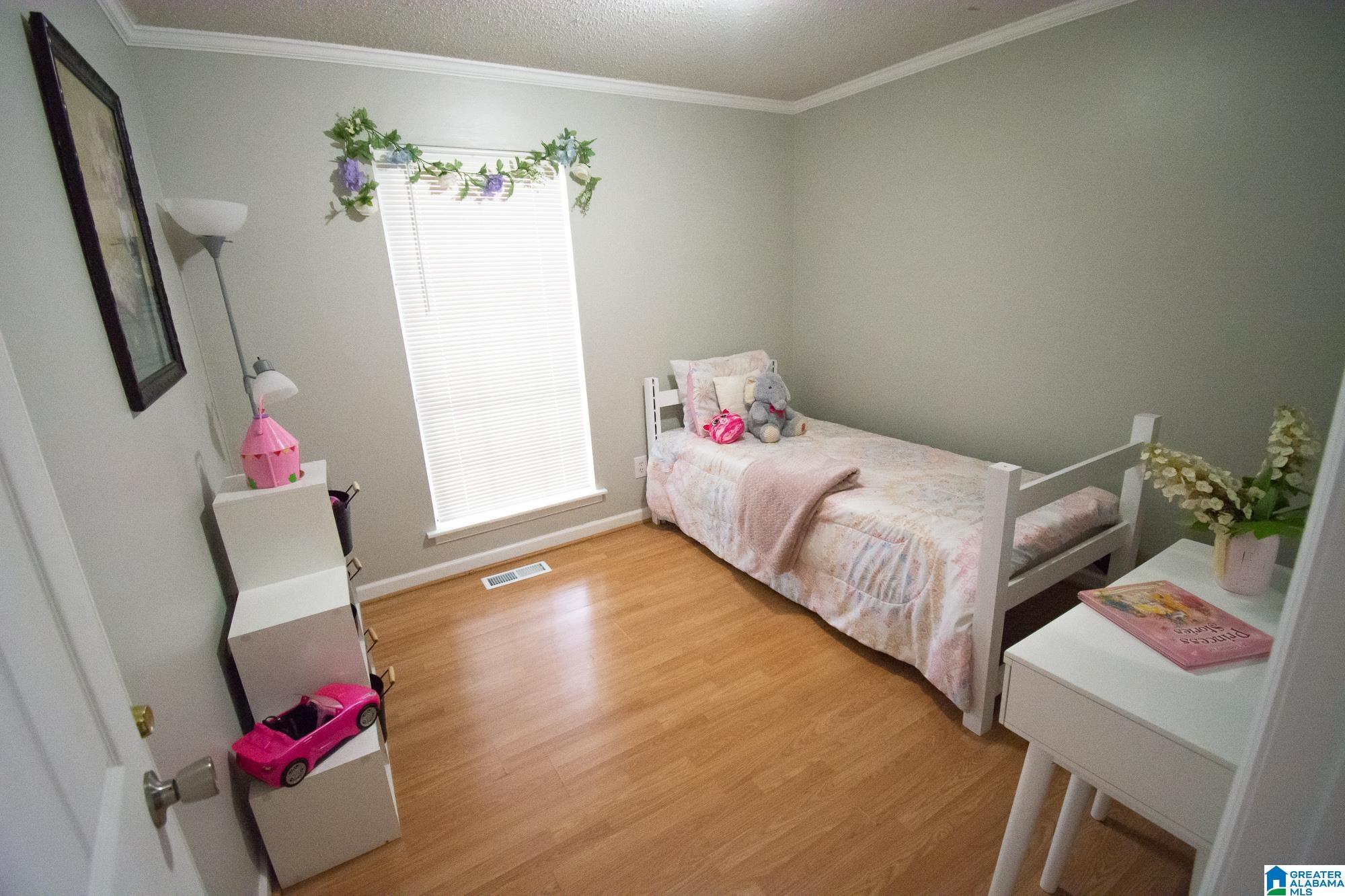 136 Hickory Street Alabaster, AL 35114 - Photo 15 of 36