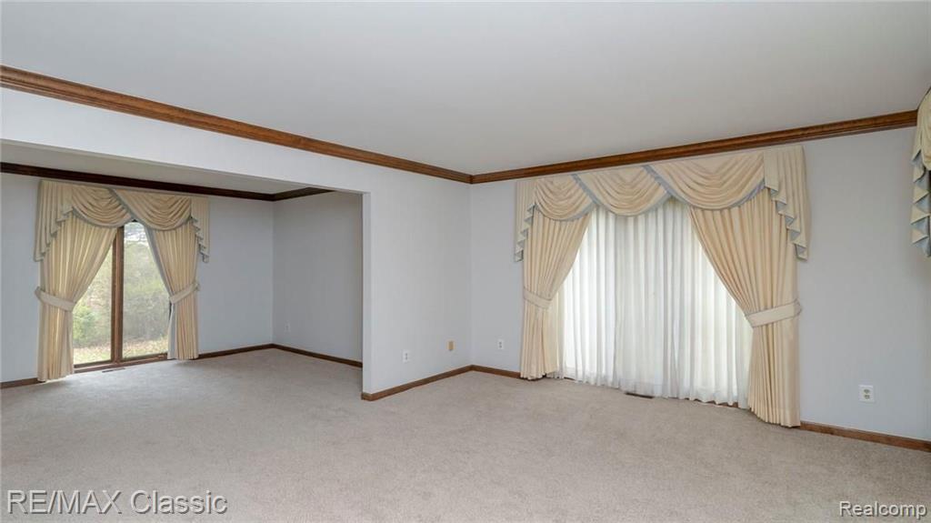 688 Sunlight Drive Rochester Hills, MI 48309 - Photo 7 of 63