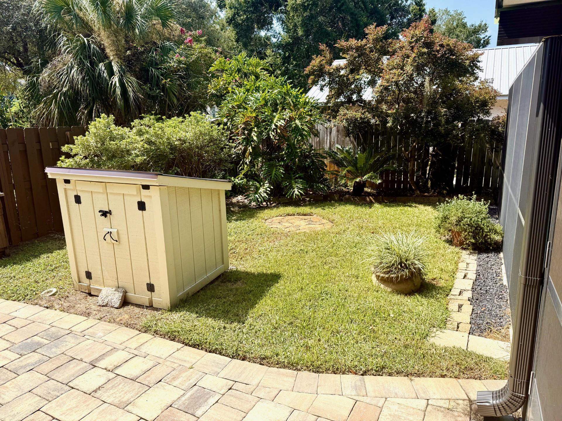 117 Seminole Road St. Augustine, FL 32086 - Photo 35 of 47 a view of a backyard of the house
