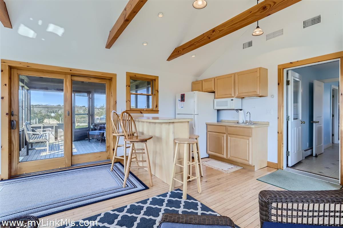 104 Pond View Farm Road West Tisbury, MA 02568 - Photo 26 of 47