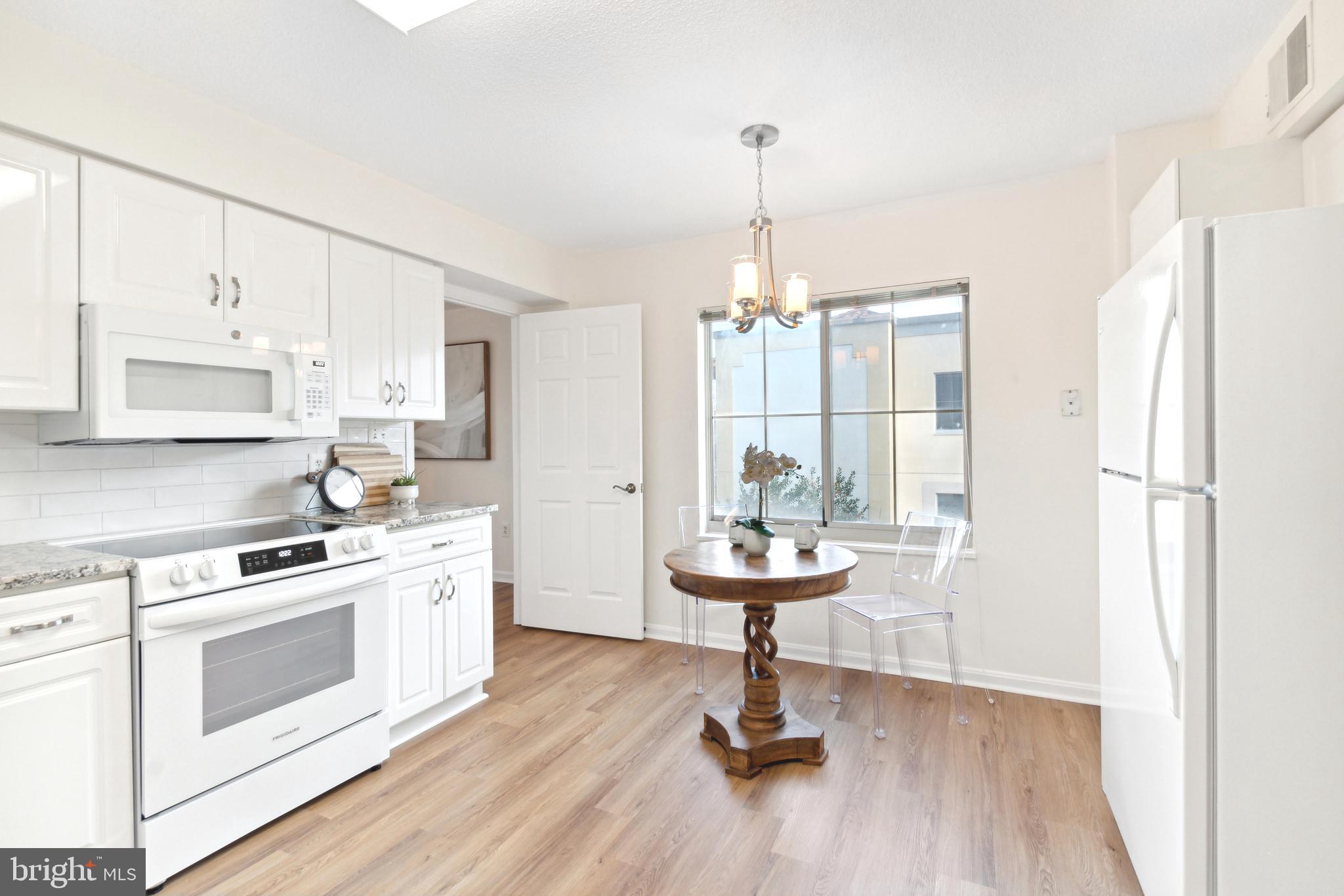 14809 Pennfield Circle, Unit 304 Silver Spring, MD 20906 - Photo 11 of 29 New appliances throughout