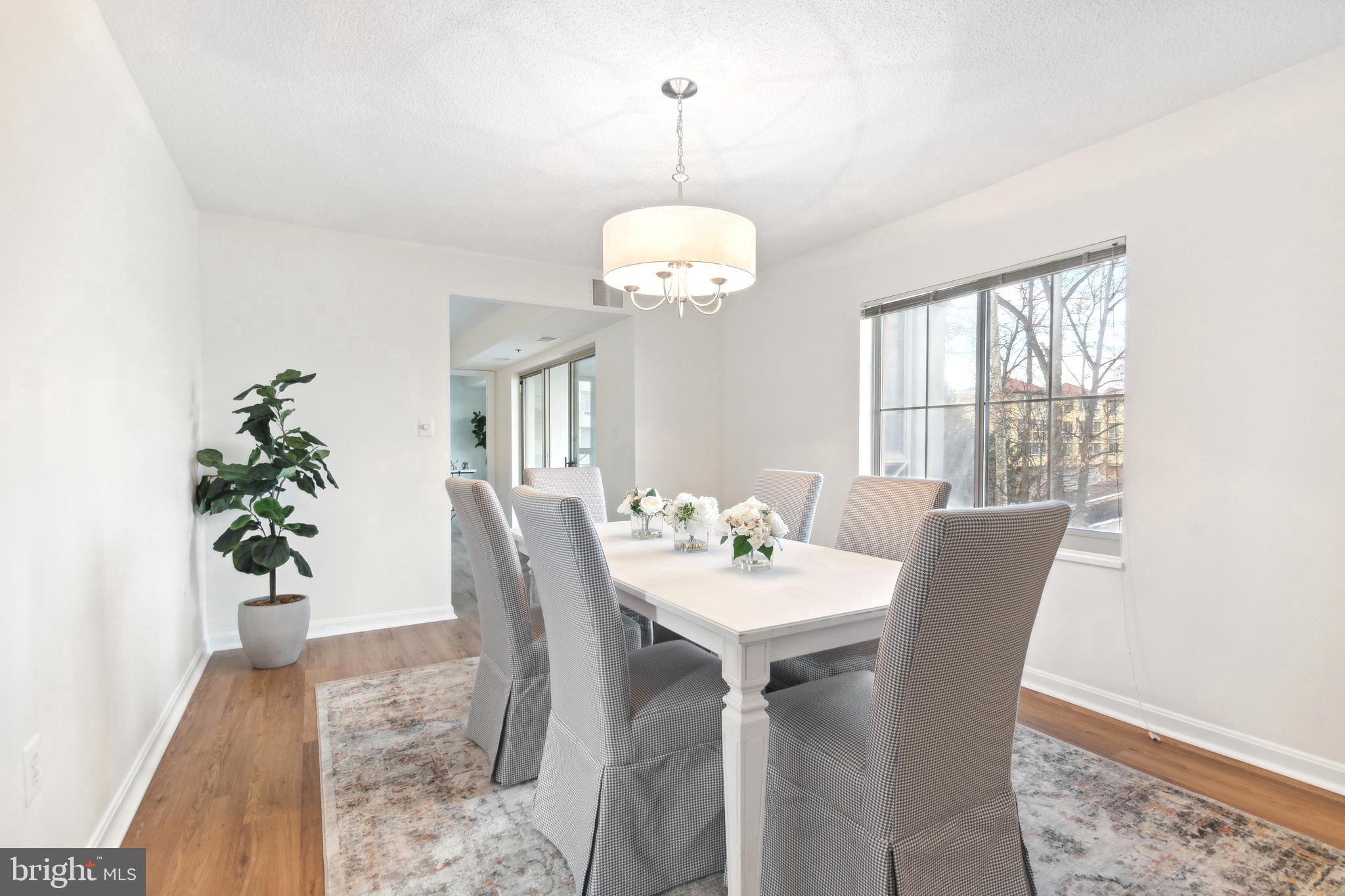 14809 Pennfield Circle, Unit 304 Silver Spring, MD 20906 - Photo 8 of 29 Spacious dining room