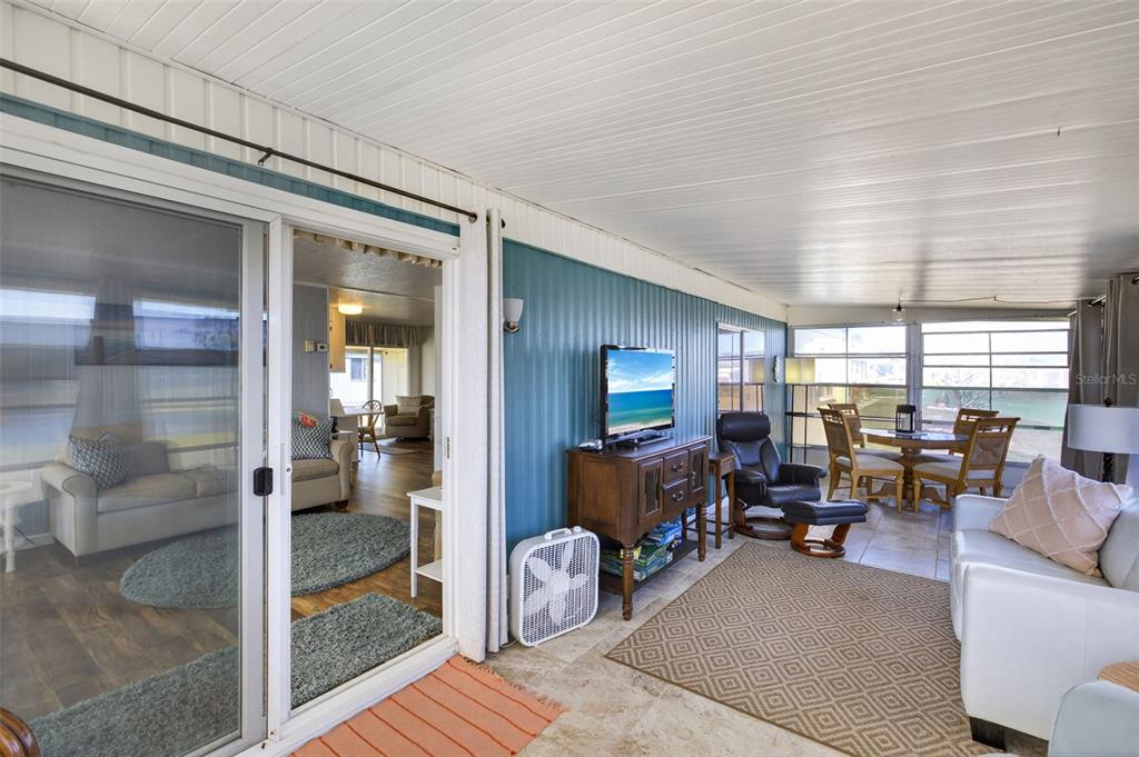 400 Tequila North Port, FL 34287 - Photo 17 of 95