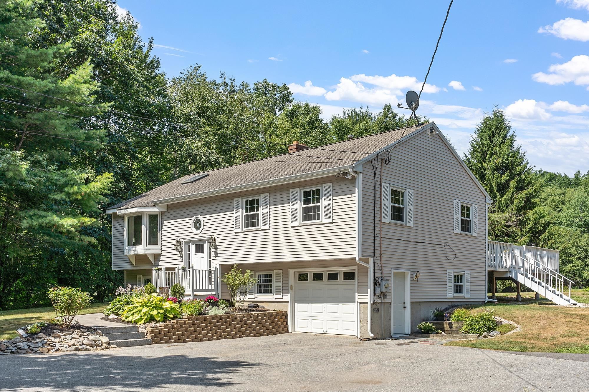 93 Naticook Road Merrimack, NH 03054 - Photo 20 of 39