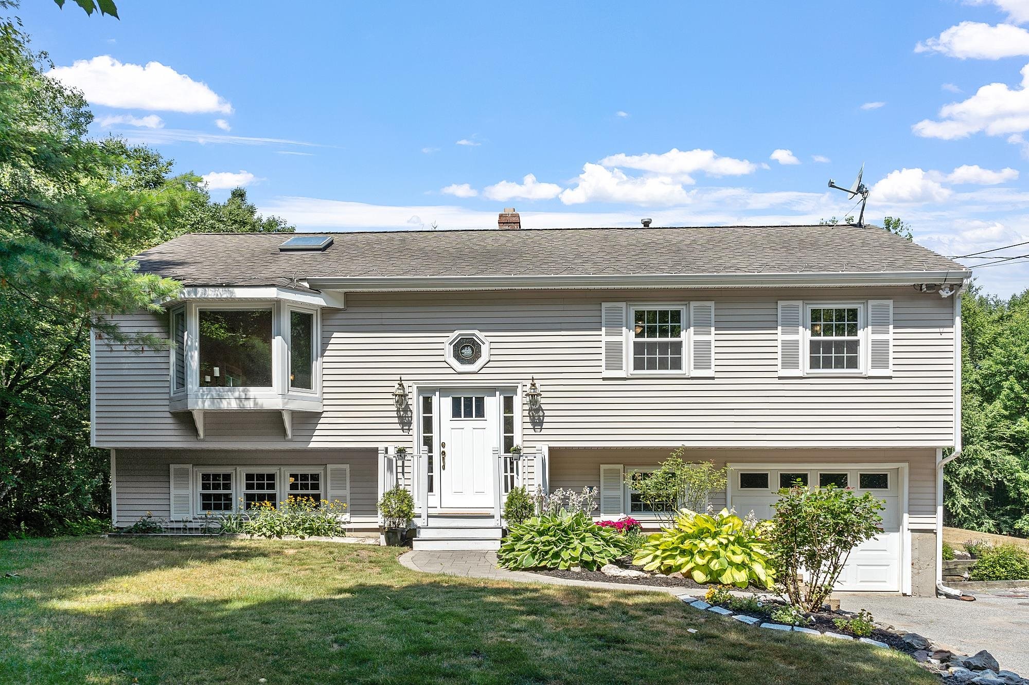 93 Naticook Road Merrimack, NH 03054 - Photo 21 of 39