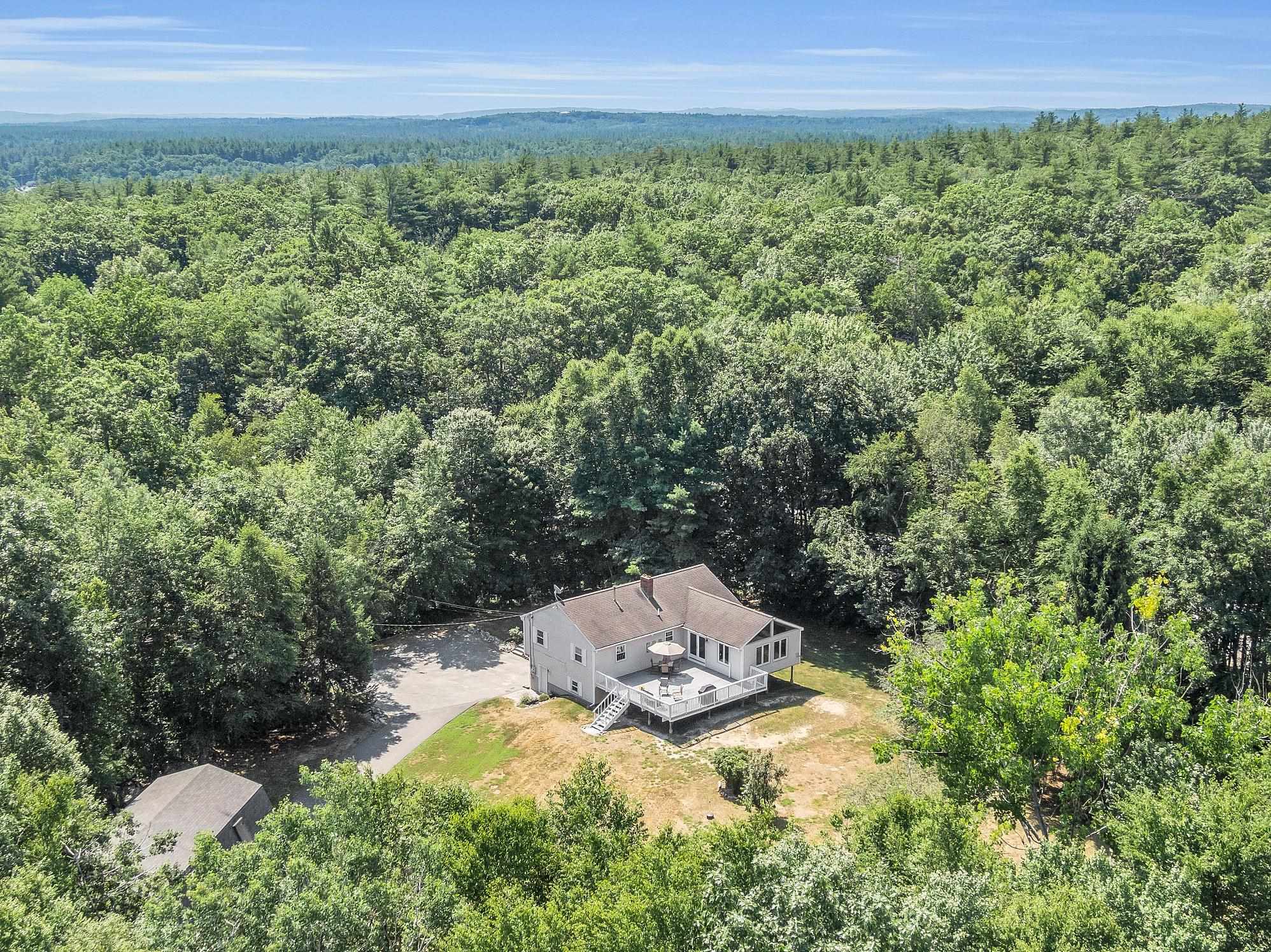 93 Naticook Road Merrimack, NH 03054 - Photo 28 of 39