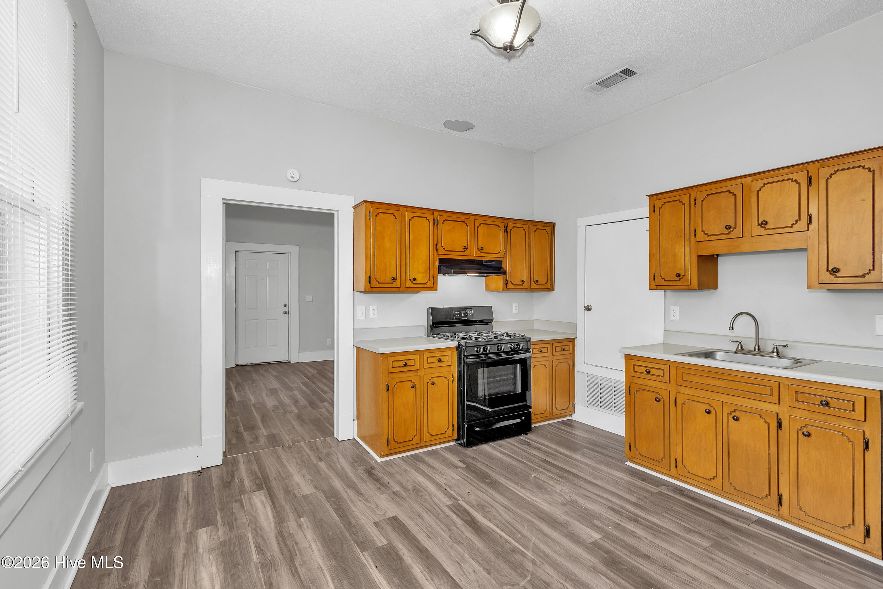 240 Ellis Street, Unit A Augusta, GA 30901 - Photo 5 of 13
