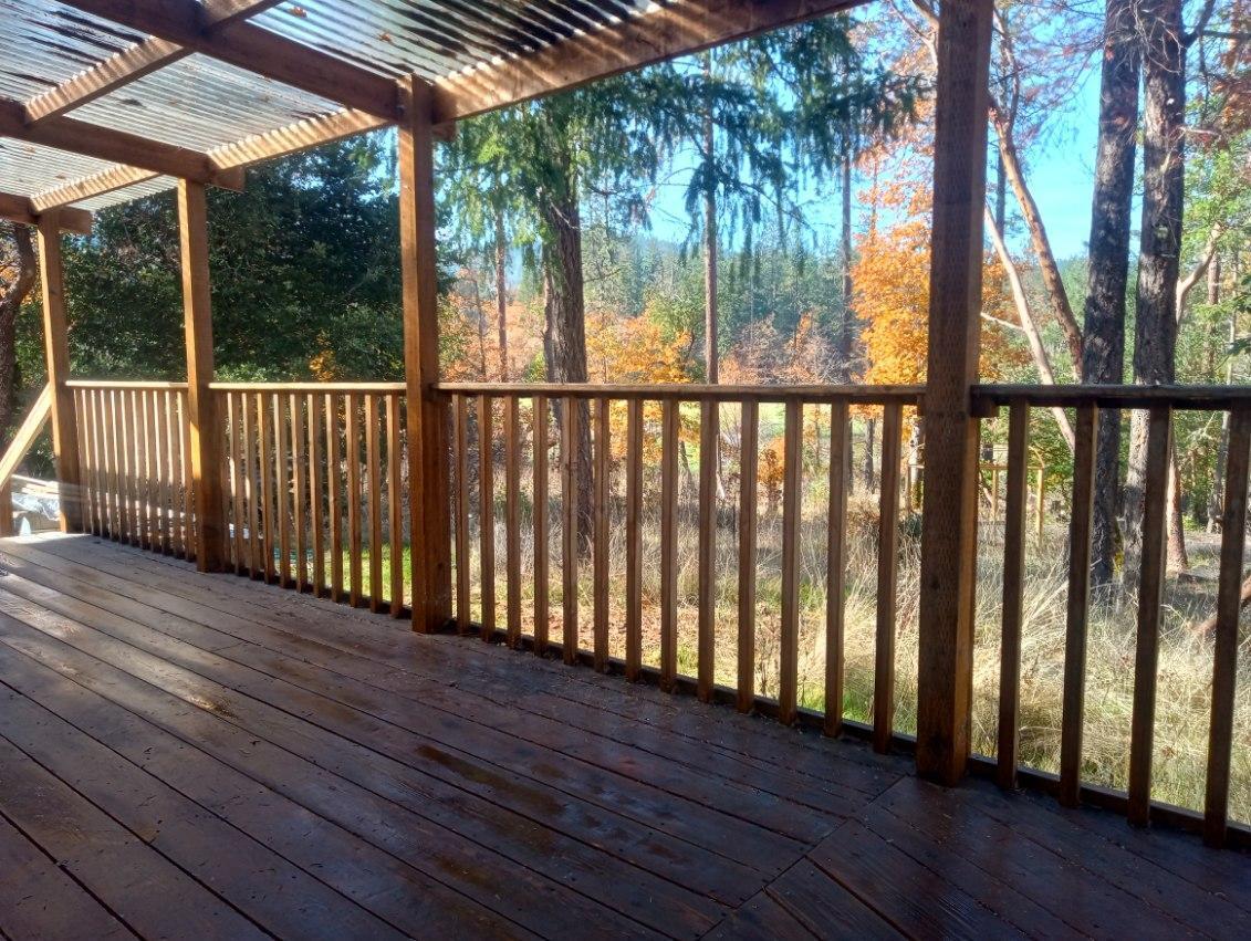 2860 East Fork Road Williams, OR 97544 - Photo 11 of 59 Gallery Image 11