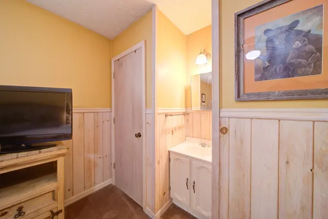 $799,900 | 400 Matrix Circle, Ellijay, GA 30540