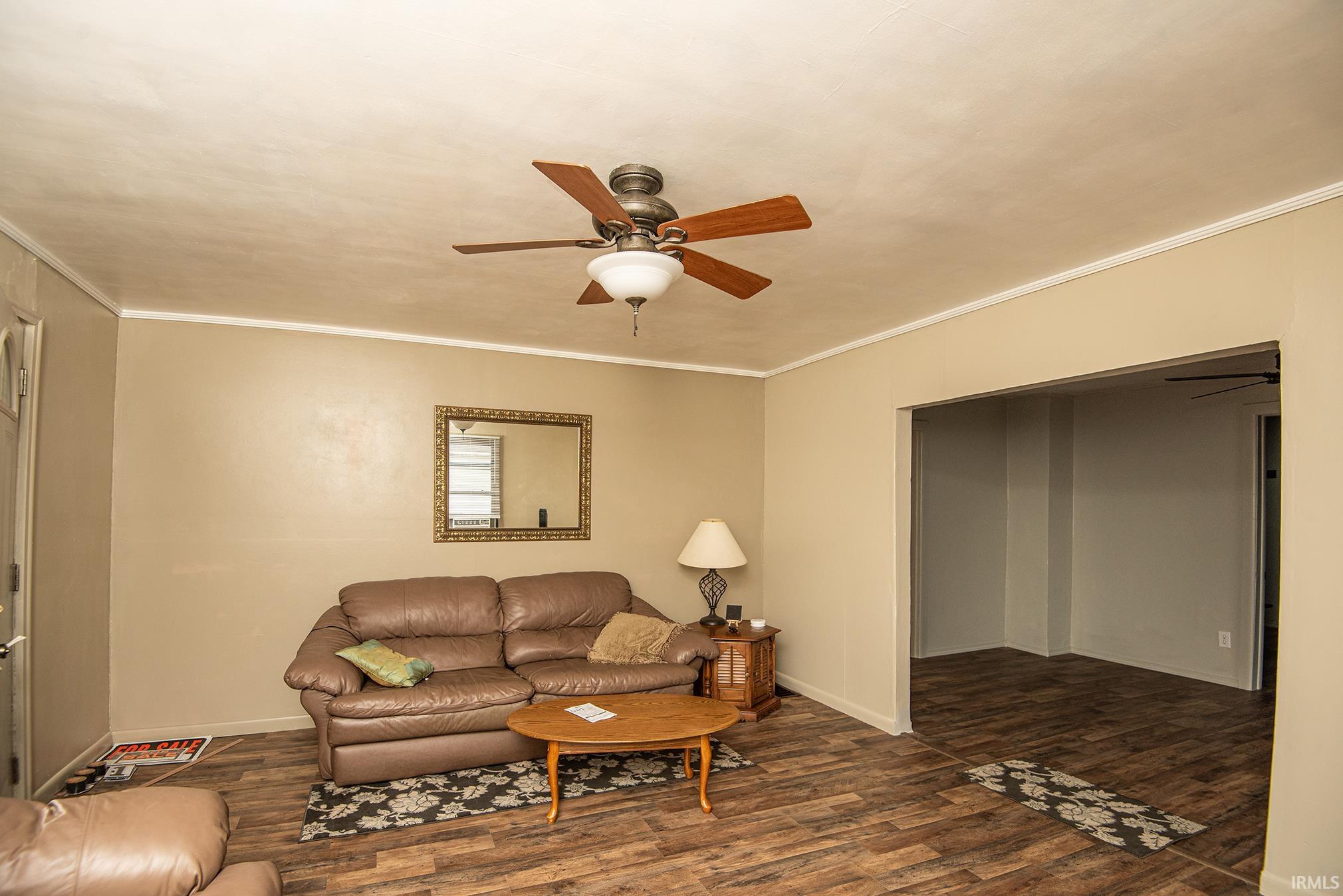 1301 Ridgeway Avenue Vincennes, IN 47591 - Photo 4 of 26 Gallery Image 4