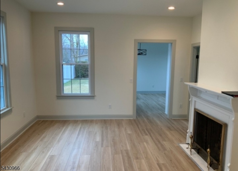 21 Bartholdi Avenue Butler, NJ 07405 - Photo 8 of 12
