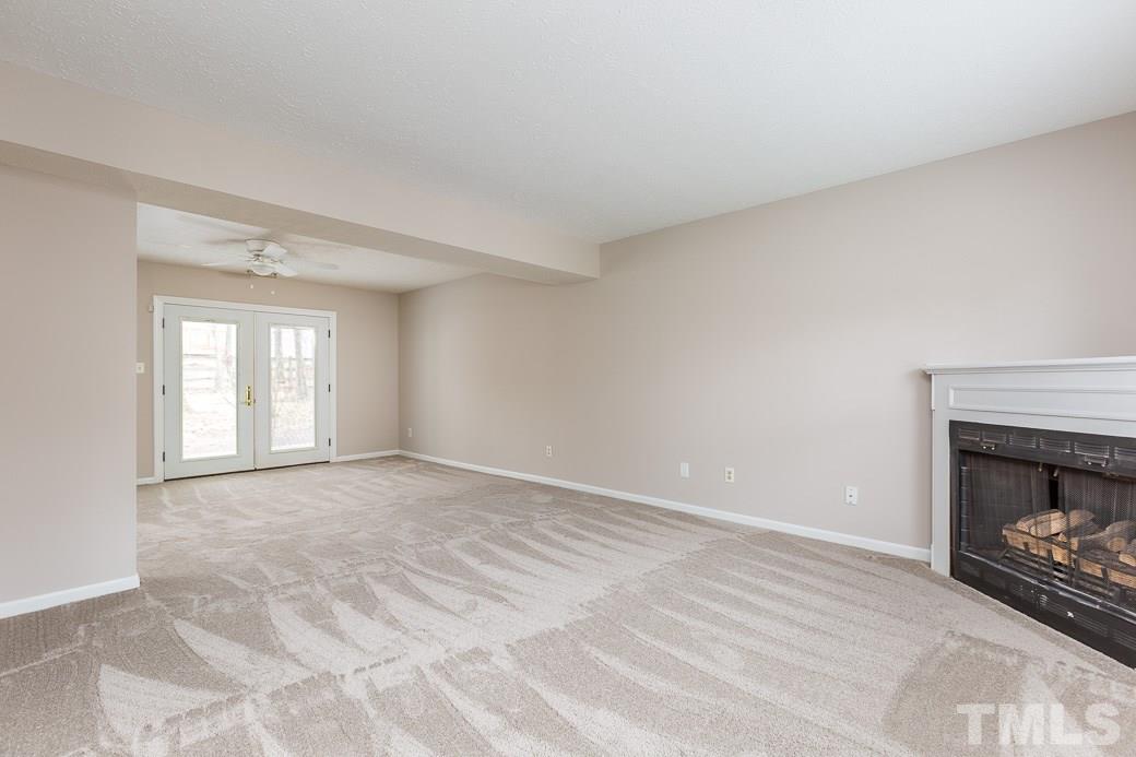 2424 Village Grove Road Raleigh, NC 27613 - Photo 4 of 22