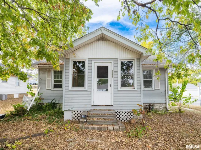 $39,500 | 1301 South 7th Street, Pekin, IL 61554