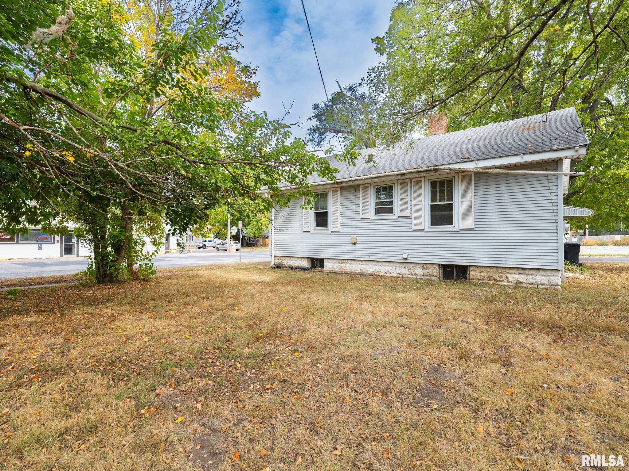 1301 South 7th Street Pekin, IL 61554 - Photo 5 of 10