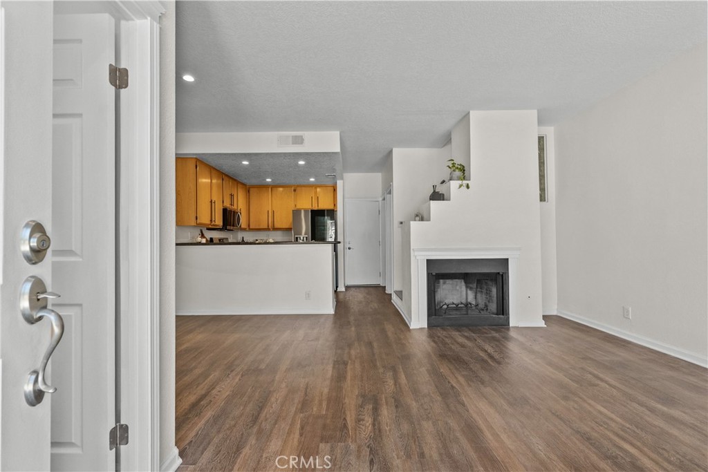 25511 Schubert Circle, Unit 142B Stevenson Ranch, CA 91381 - Photo 6 of 47
