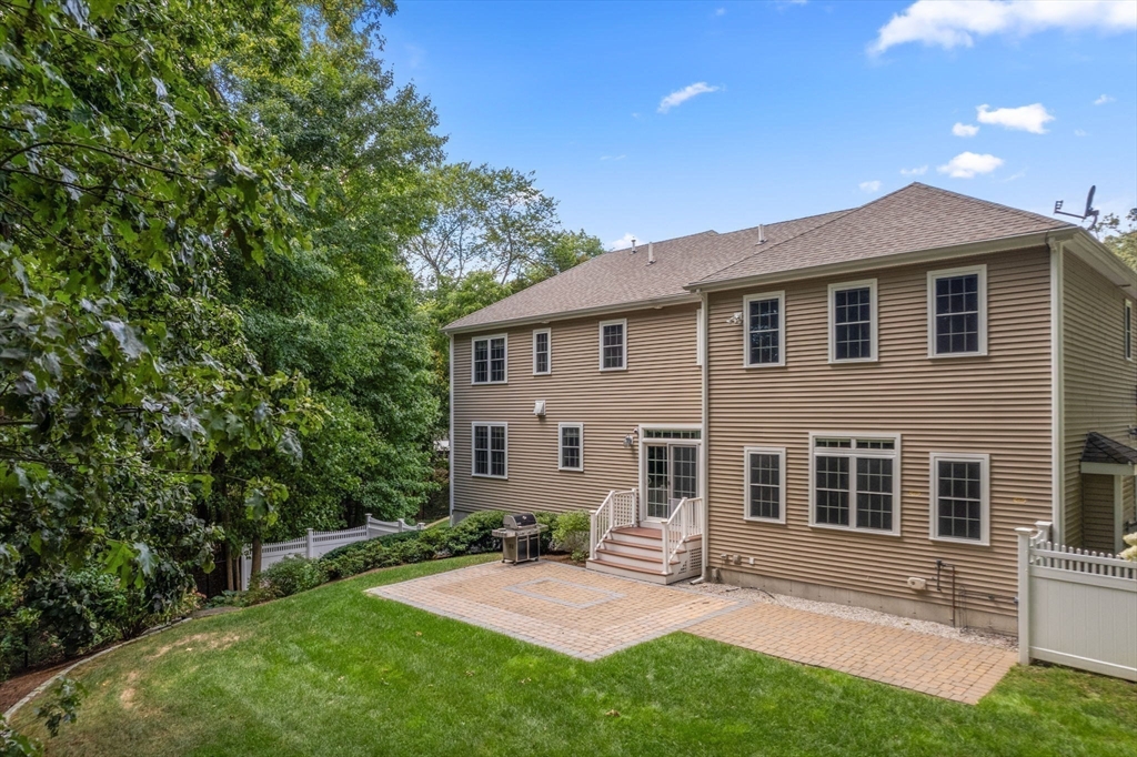 78 Hunnewell Street Wellesley, MA 02481 - Photo 36 of 42