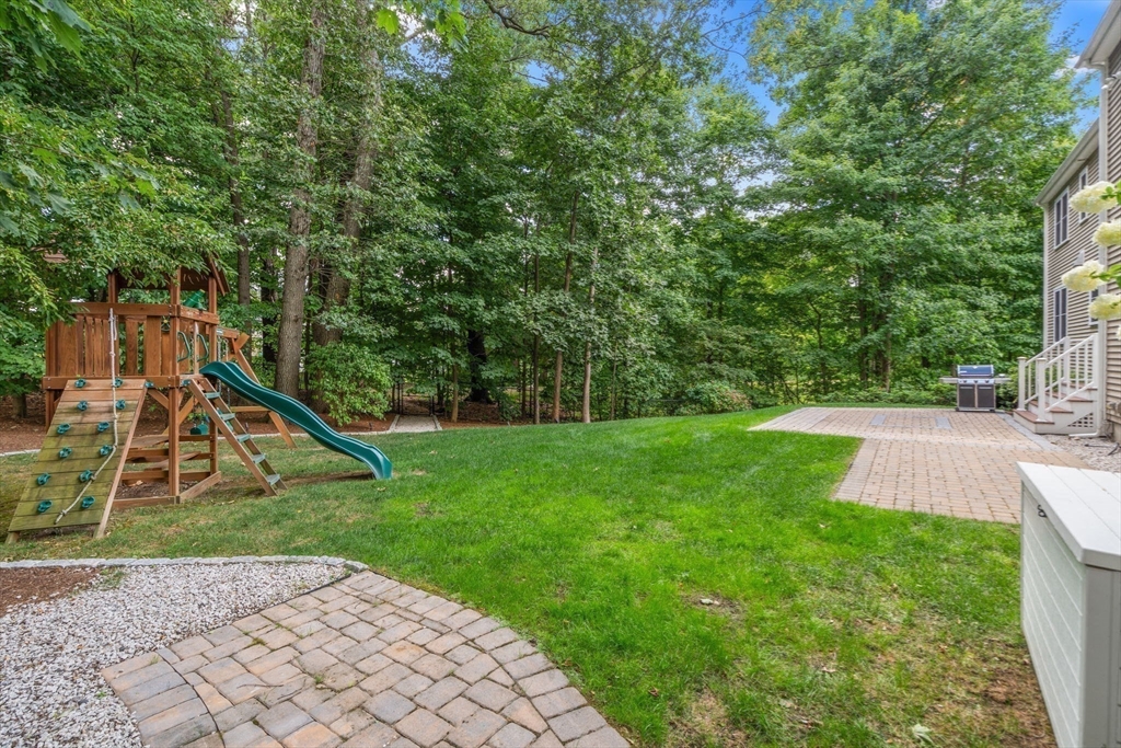 78 Hunnewell Street Wellesley, MA 02481 - Photo 7 of 42