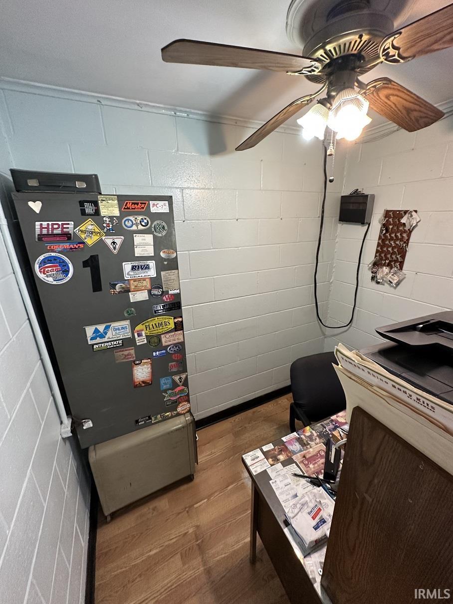 322 West 3rd Street Bloomington, IN 47404 - Photo 22 of 35