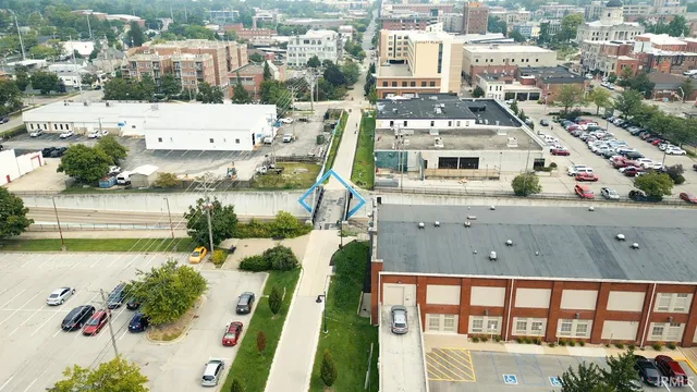 $1,500,000 | 322 West 3rd Street, Bloomington, IN 47404