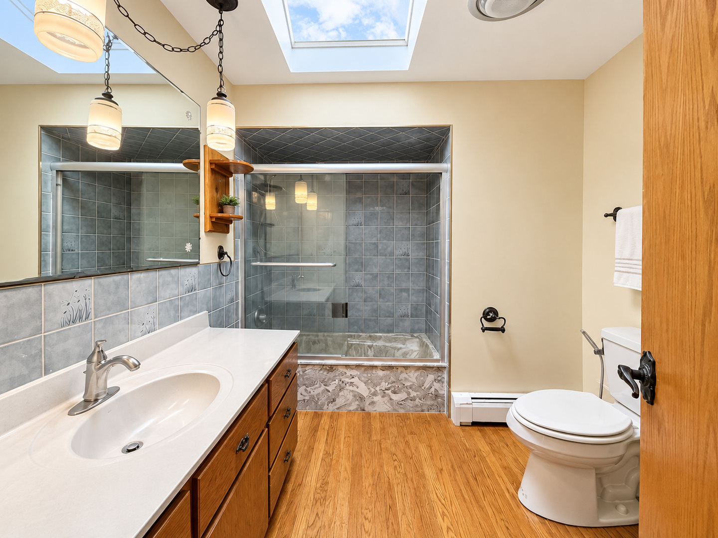 1428 Roslyn Road Schaumburg, IL 60193 - Photo 24 of 56 Gallery Image 24
