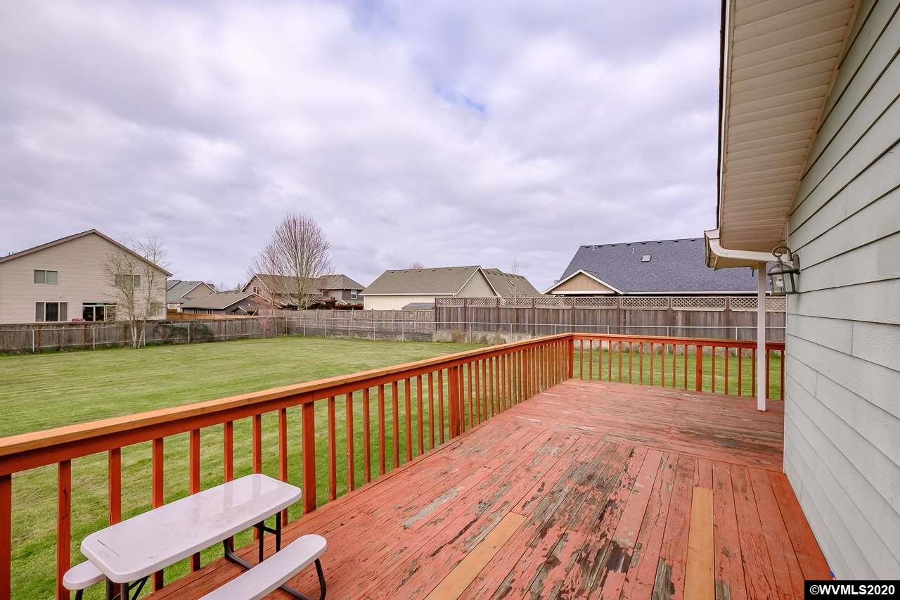 3261 Alexander Lane Northeast Albany, OR 97321 - Photo 28 of 42