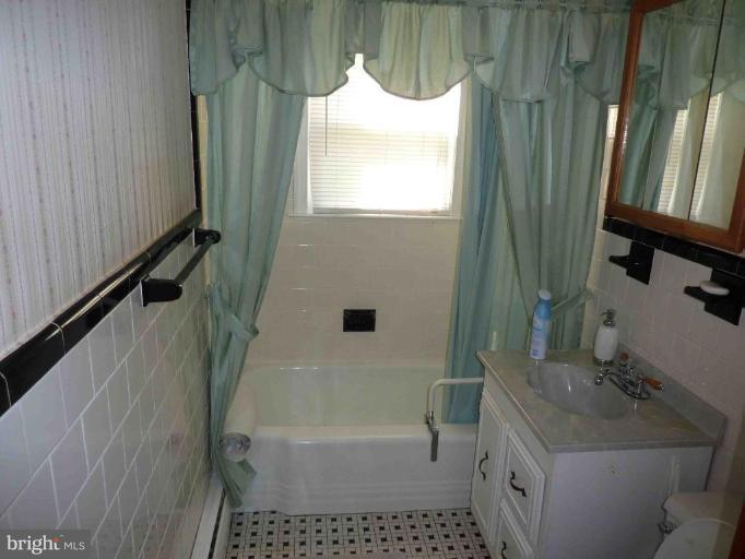 13410 South View Road Newburg, MD 20664 - Photo 22 of 25 Bath #1