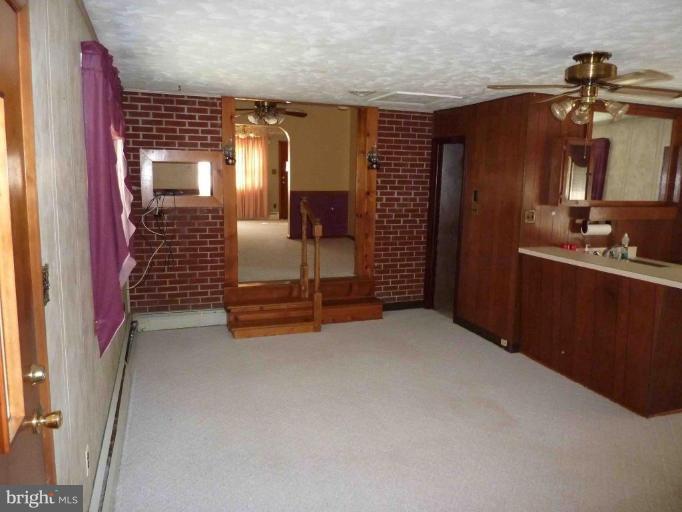13410 South View Road Newburg, MD 20664 - Photo 8 of 25 Recreation Room #2