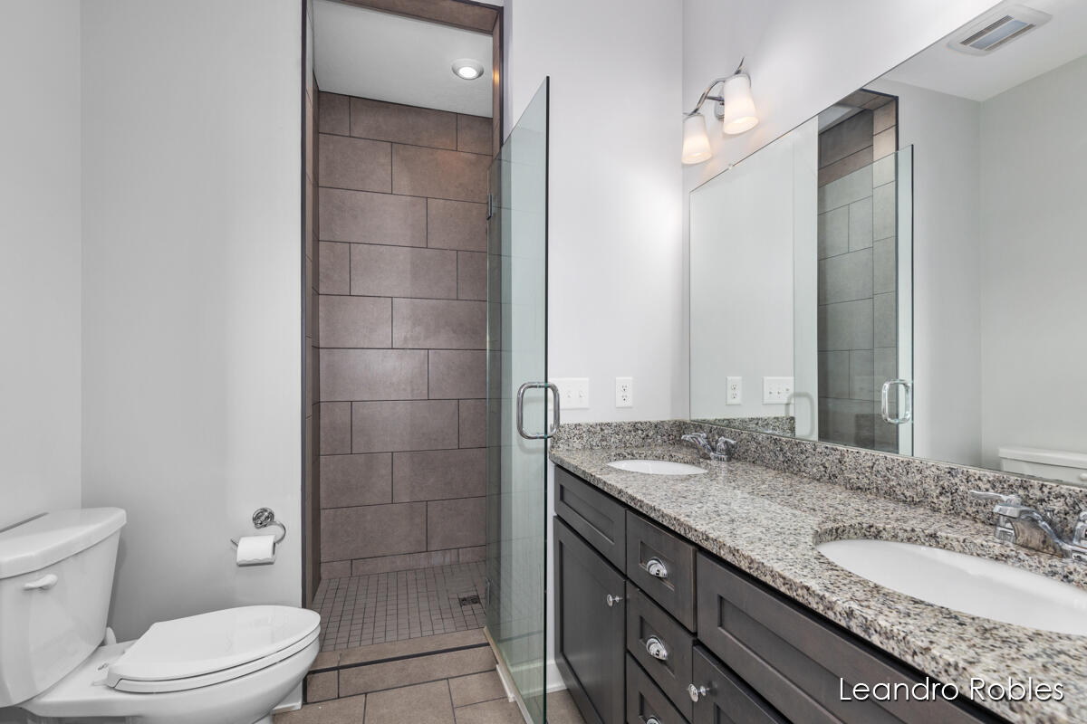2531 Inverness Road Southeast Grand Rapids, MI 49546 - Photo 18 of 43 img_1025