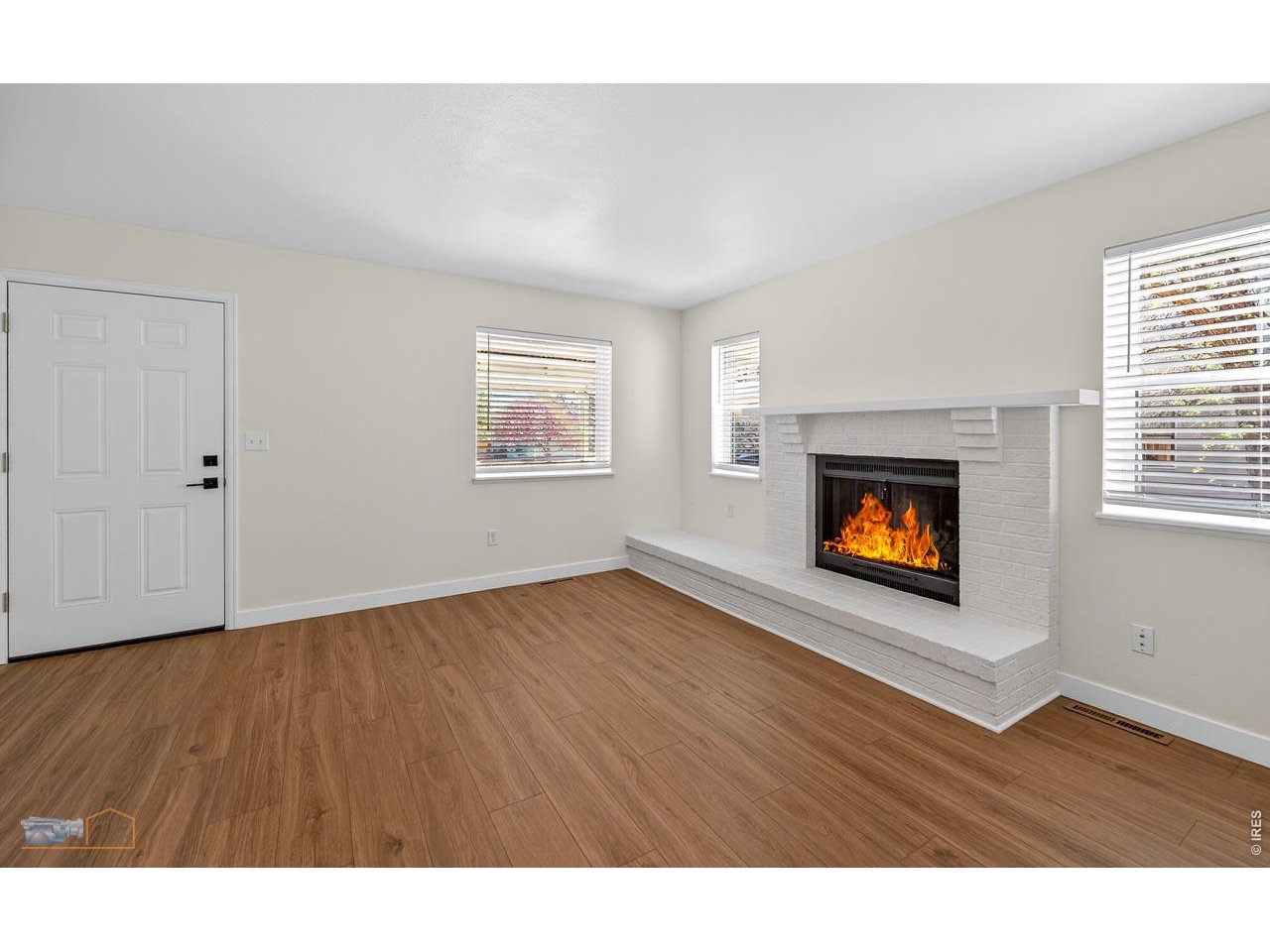 4641 Portside Way Boulder, CO 80301 - Photo 9 of 42 Living Room