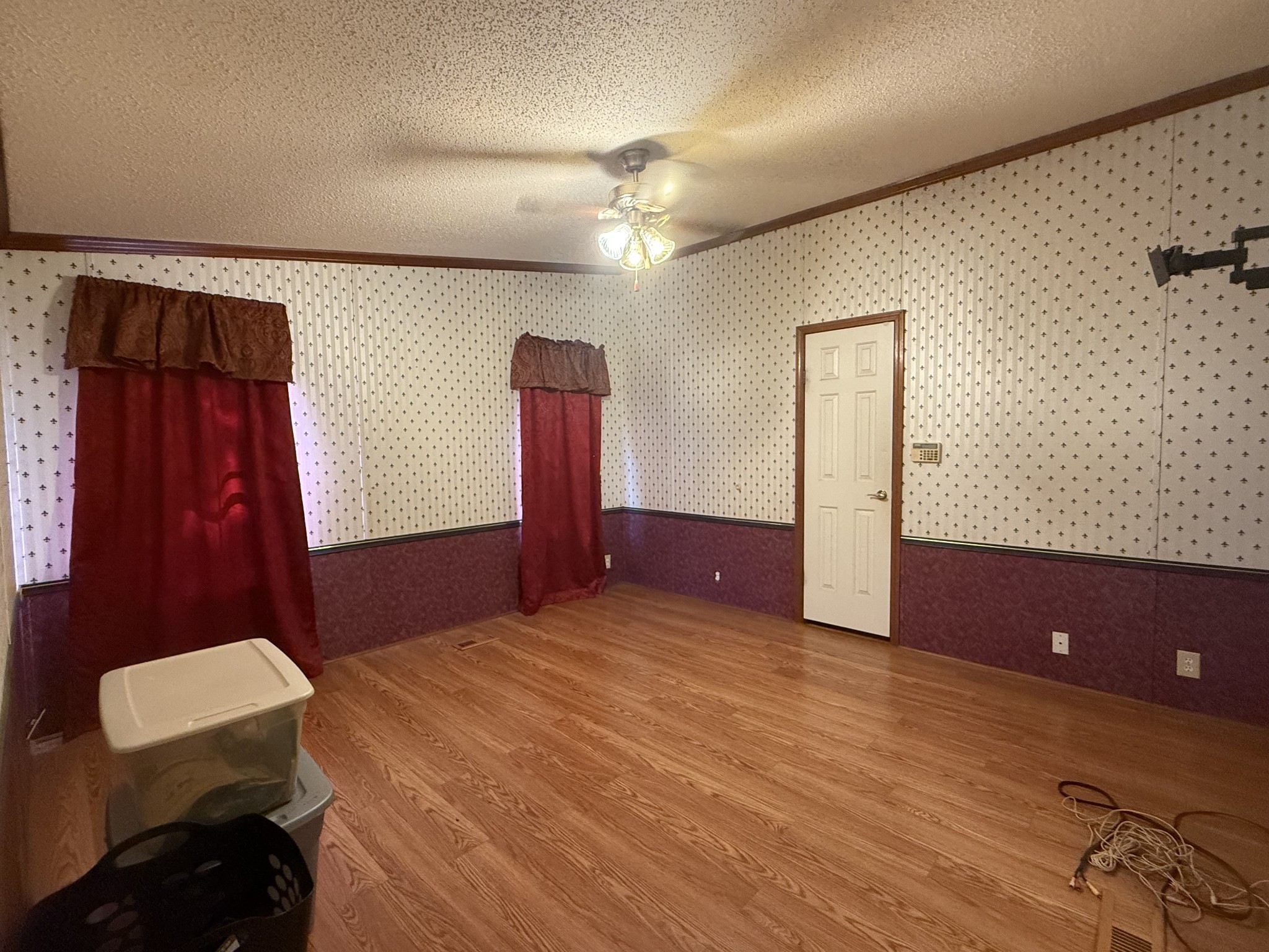 501 Post Road Michie, TN 38357 - Photo 17 of 21 a view of livingroom with furniture