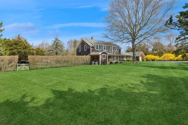 $40,000 | Xxxxxx Dickerson Drive, Shelter Island, NY 11964