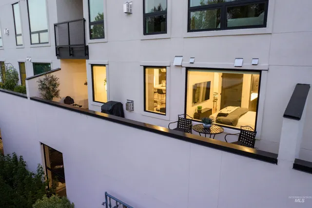 $649,900 | 1620 West Bannock Street, Unit 204, Boise, ID 83702