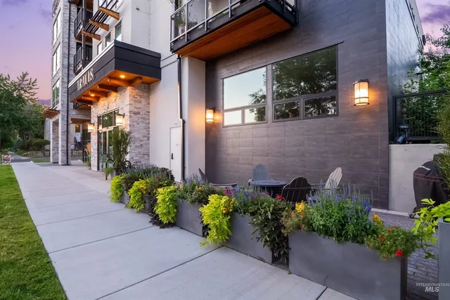 $649,900 | 1620 West Bannock Street, Unit 204, Boise, ID 83702