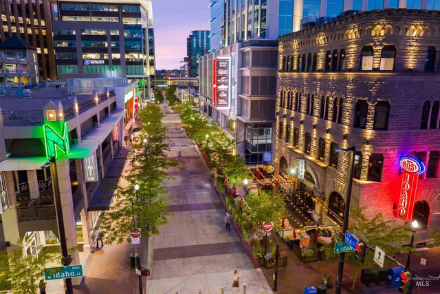 $649,900 | 1620 West Bannock Street, Unit 204, Boise, ID 83702