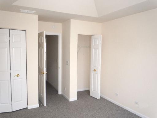 554 Prestwick Lane Wheeling, IL 60090 - Photo 7 of 16 a view of empty room