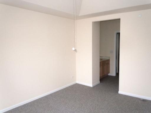554 Prestwick Lane Wheeling, IL 60090 - Photo 10 of 16 a view of an empty room