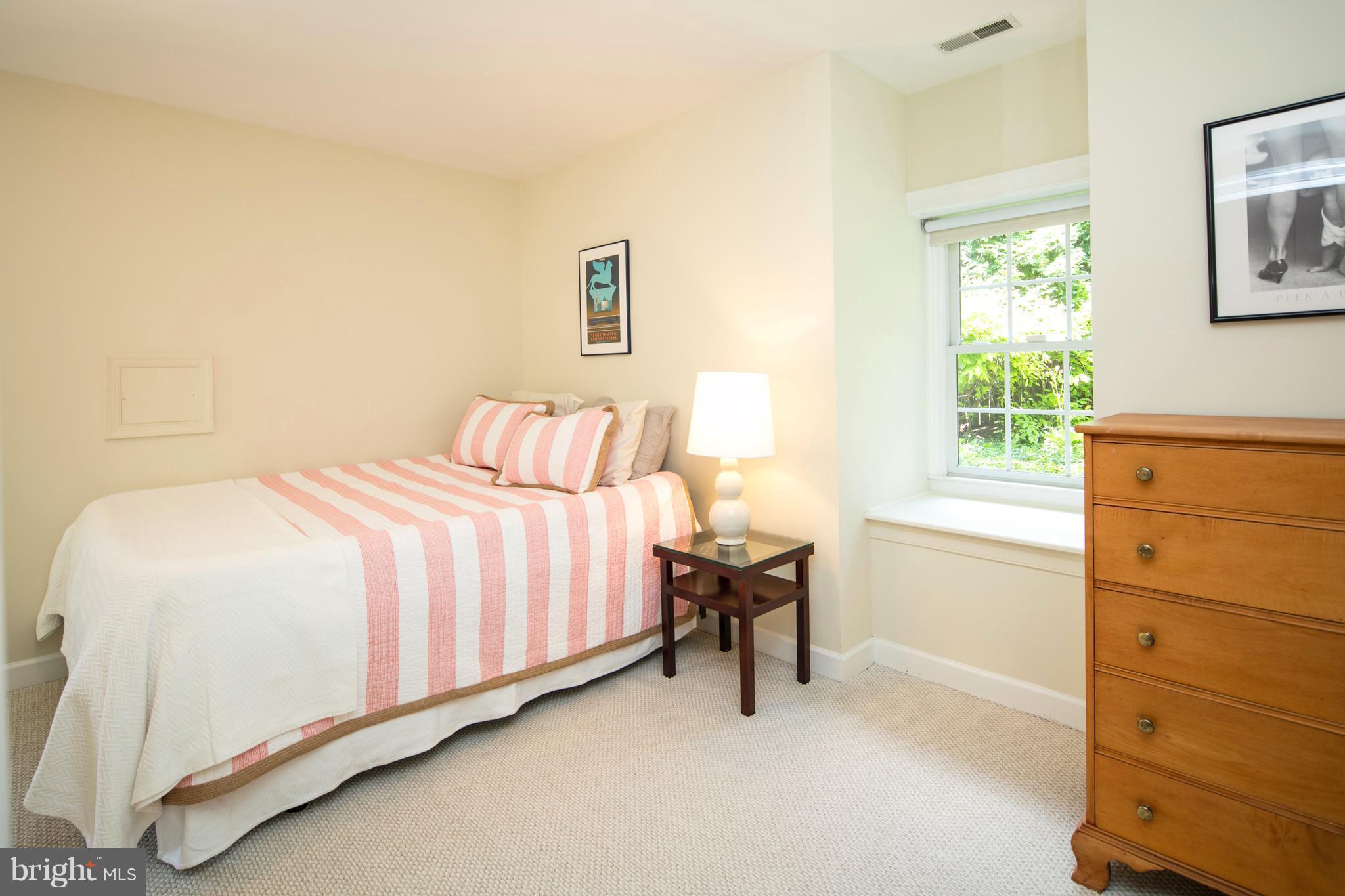 5309 Cushing Place Northwest Washington, DC 20016 - Photo 27 of 30 Bedroom