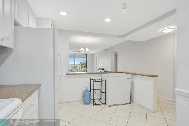 $299,000 | 2430 DC Country Club Boulevard, Unit 4012, Deerfield Beach, FL 33442