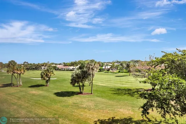 $299,000 | 2430 DC Country Club Boulevard, Unit 4012, Deerfield Beach, FL 33442