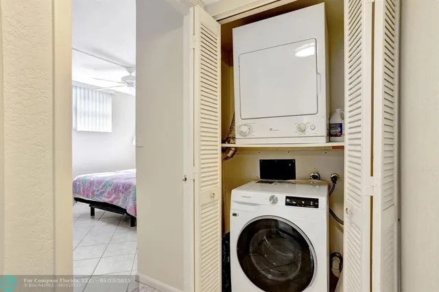 $299,000 | 2430 DC Country Club Boulevard, Unit 4012, Deerfield Beach, FL 33442