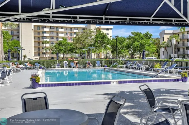 $299,000 | 2430 DC Country Club Boulevard, Unit 4012, Deerfield Beach, FL 33442