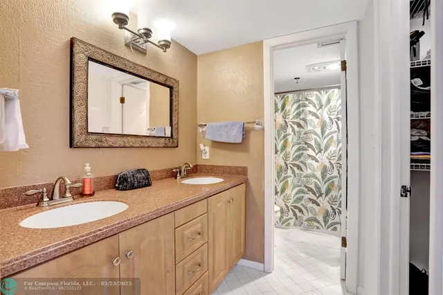 $299,000 | 2430 DC Country Club Boulevard, Unit 4012, Deerfield Beach, FL 33442