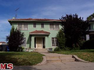 1657 Virginia Road Los Angeles, CA 90019 - Photo 1 of 1 Gallery Image 1