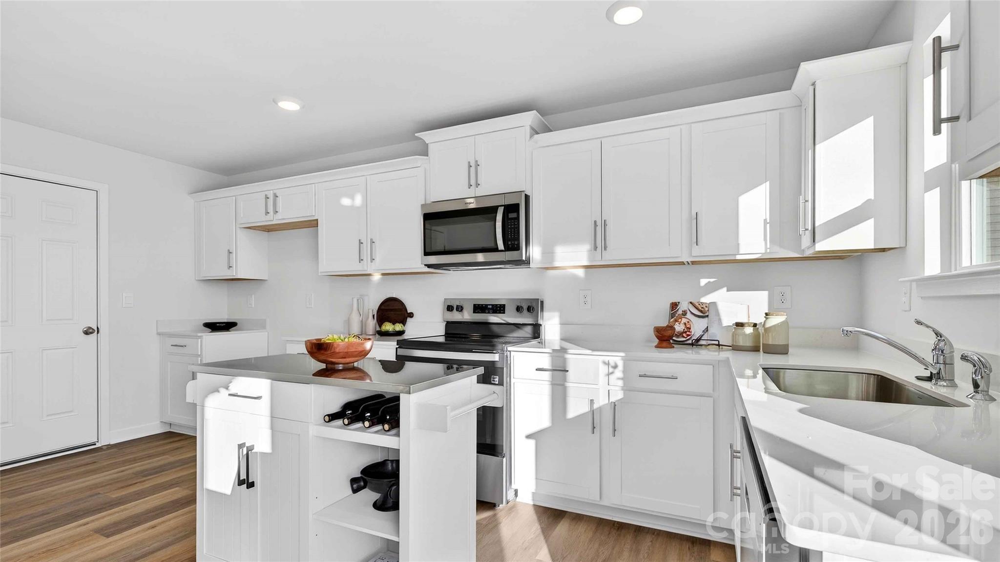 204 Hyder Rdg Road Asheville, NC 28804 - Photo 7 of 21
