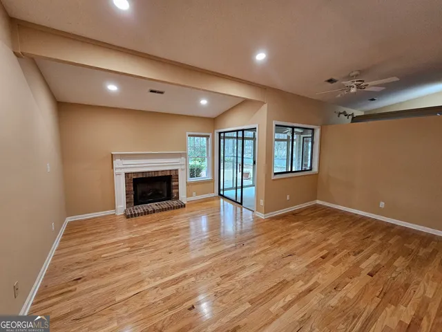 $2,400 | 108 Glendale Drive, Peachtree City, GA 30269