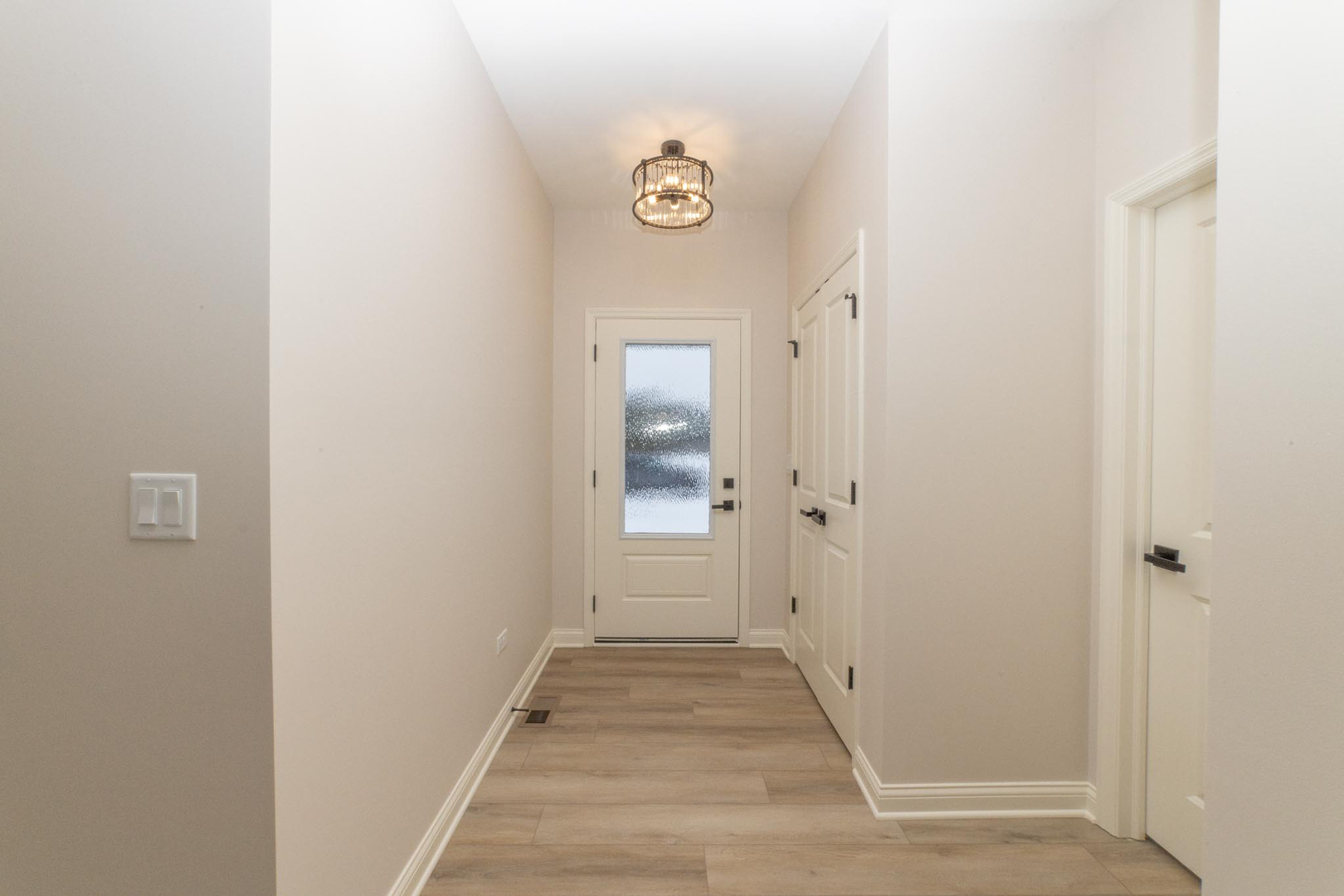 1001 Casey Drive Minooka, IL 60447 - Photo 13 of 27