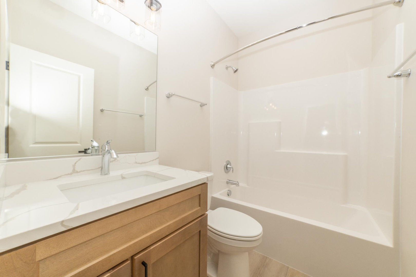 1001 Casey Drive Minooka, IL 60447 - Photo 14 of 27